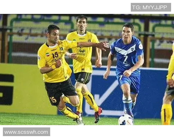 多哈杜海勒与阿布扎比的精彩对决展现足球魅力与激情碰撞 多哈杜海勒与阿布扎比的精彩对决展现足球魅力与激情碰撞