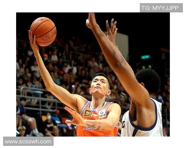 陈林坚：从青涩球员到篮球场上的璀璨明星之路探秘